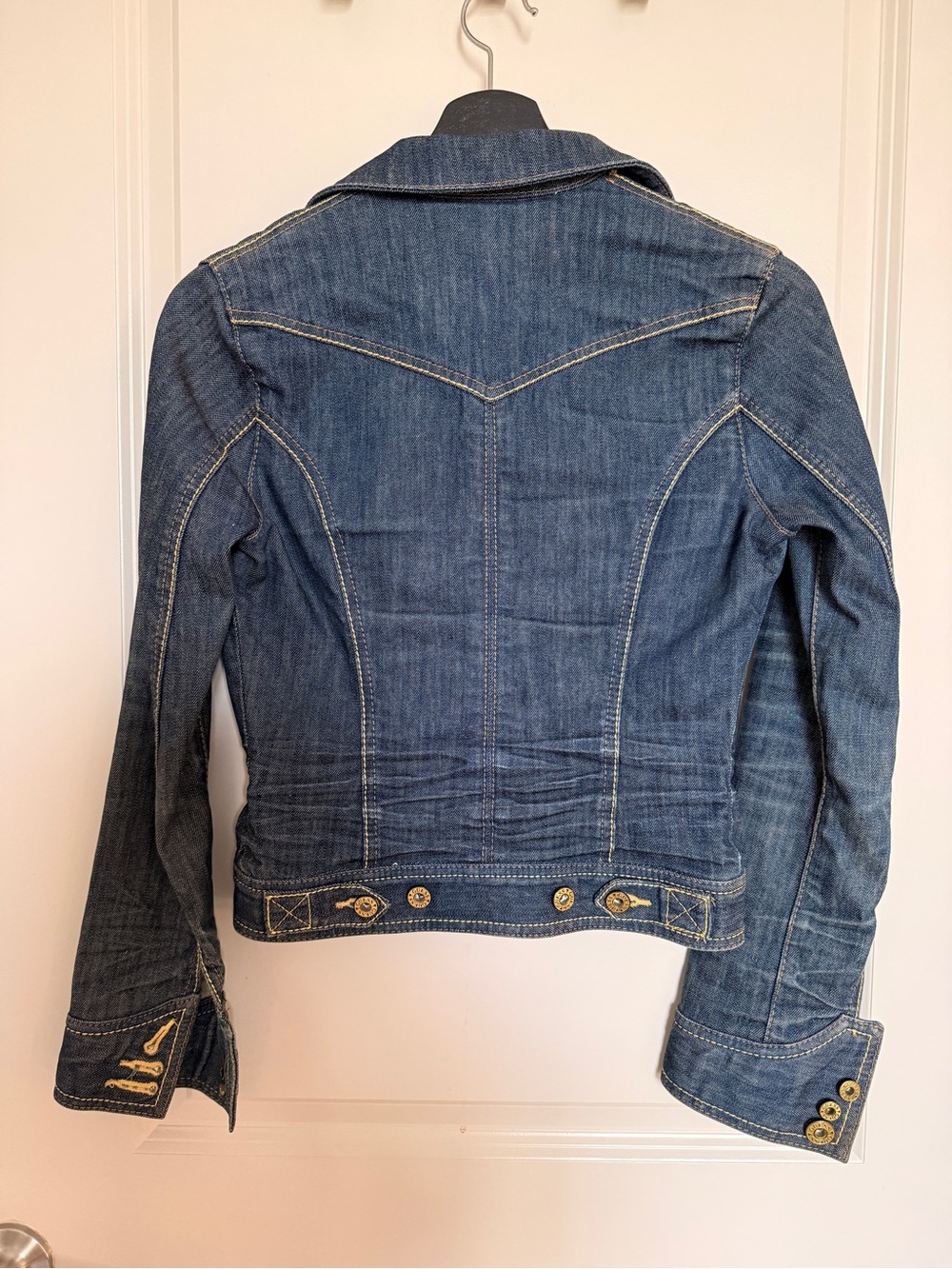 GUESS Blue Denim Jacket with Gold Detail. Size XS Petite - Picture 2 of 11